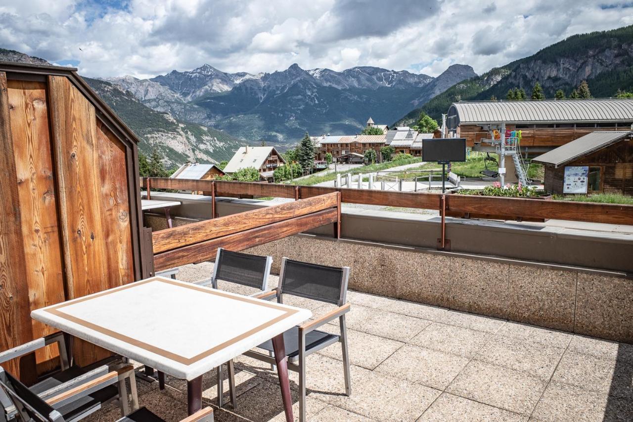 Hotel Restaurant Saint Roch Puy-Saint-Vincent Eksteriør billede